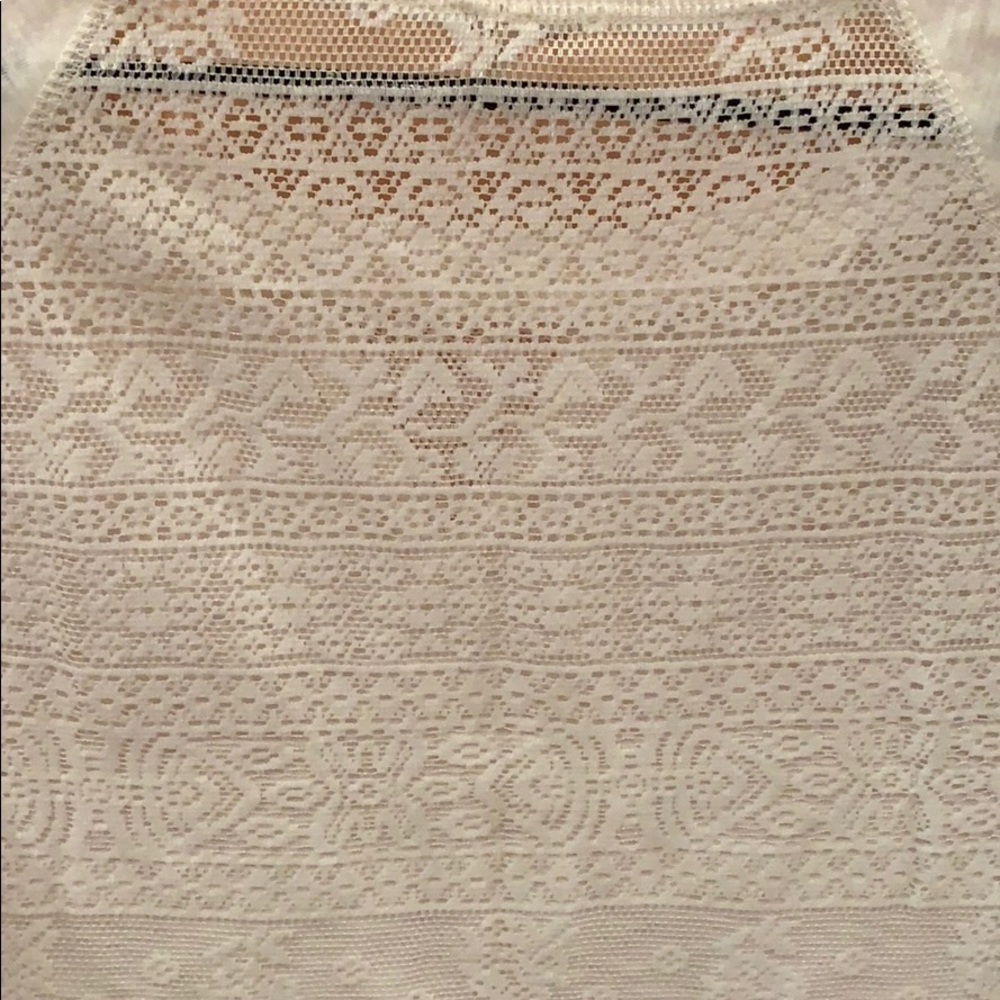 Ivory top - Picture 3 of 3